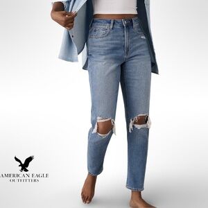 American Eagle Mom Jeans With Ripped Knees Blue Denim Size 12 Short
